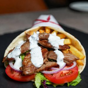 Pita Mixte 2 viandes aux choix (Poulet, Bœuf, Ribs)